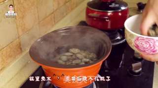 辣白菜面片汤的做法步骤:7