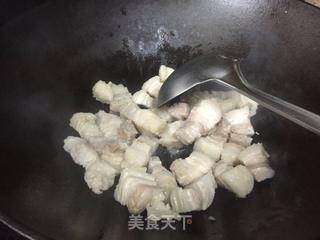 鱼露红烧肉的做法步骤：3