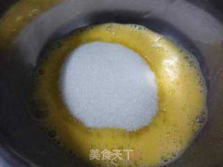 枣泥蒸蛋糕的做法步骤:2