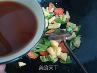 菠萝咕咾肉的做法步骤:13