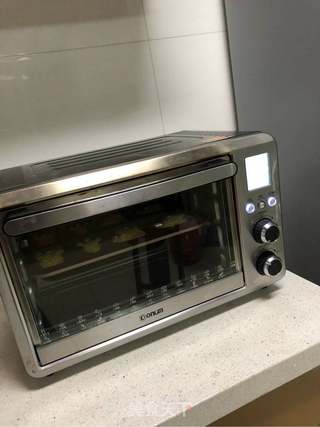 萌萌哒童趣小蛋糕的做法步骤:8