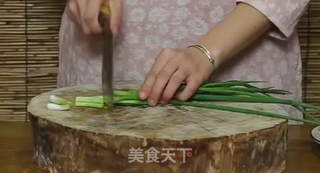 潮音潮人：潮汕番茄豆腐的做法步骤：1