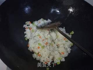 酱油炒饭的做法步骤：8