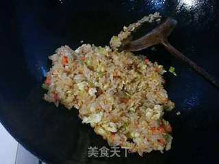 酱油炒饭的做法步骤：12