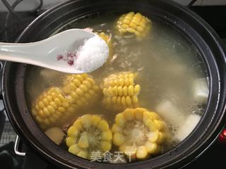 筒骨玉米山药煲的做法步骤：12