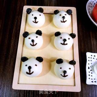 小熊芝麻馅包子的做法步骤:16
