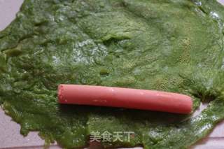 菠菜火腿肠卷饼的做法步骤:9
