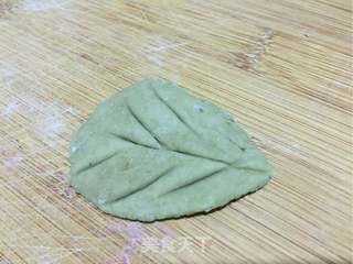 寿桃馒头的做法步骤：6