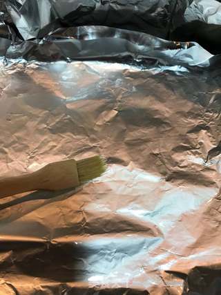 锡纸烤鸡腿的做法步骤:4