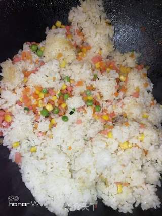 蛋炒饭的做法步骤:3