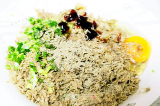 牛肉豆角小馄饨 的做法步骤：3