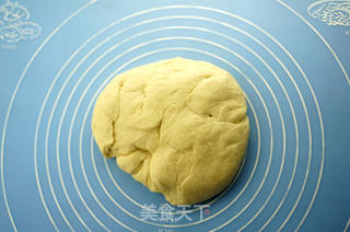 豆沙餐包的做法步骤:5