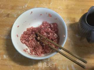 猪肉玉米馄饨的做法步骤:3