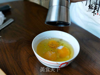 鳗鱼蟹子蒸蛋的做法步骤:5
