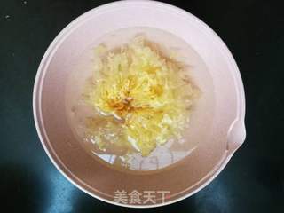 梦幻星空银耳羹的做法步骤:4