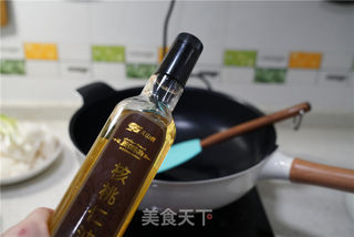 芥菜腊味炒饭的做法步骤:2