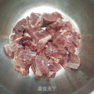 #御寒美食#牛肉炖土豆的做法步骤：1