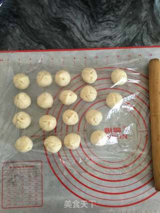 绿豆栗子酥的做法步骤:9
