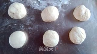 蜂蜜脆底小面包的做法步骤:6