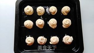 蜂蜜脆底小面包的做法步骤:12
