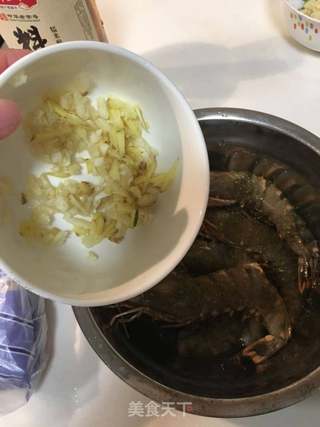 蒜香烤虾的做法步骤:10