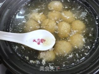 荸荠肉丸汤的做法步骤:10