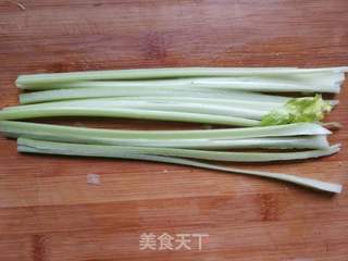 猪肉芹菜水饺的做法步骤:7