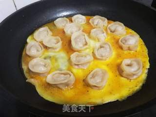 鸡蛋美食：黄金抱饺的做法步骤：8