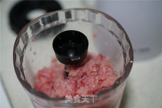 金针菇芹菜肉饺的做法步骤:3
