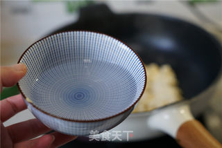 鸡蛋抱煎饺的做法步骤:4