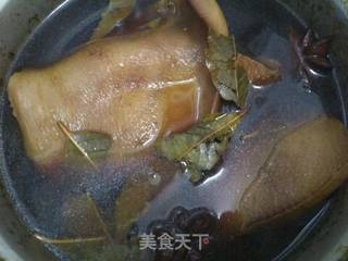 卤猪耳朵的做法步骤:4