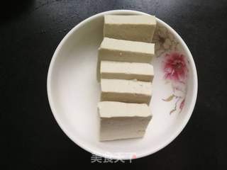 韩式辣白菜豆腐汤的做法步骤:3