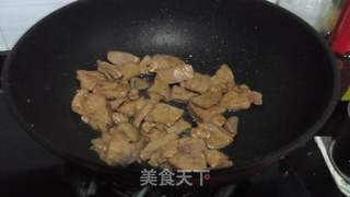 香菇豆腐溜肝尖的做法步骤:5