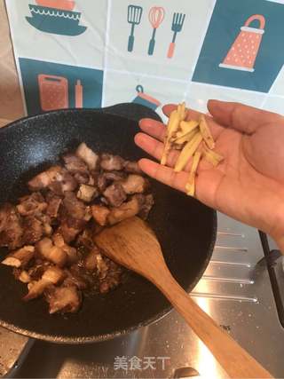 梅干菜炖排骨的做法步骤：10