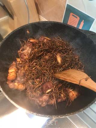 梅干菜炖排骨的做法步骤:14