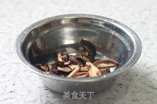 香菇玉米燕麦粥的做法步骤:3