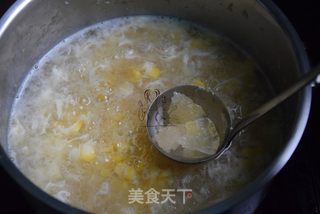 鸡蛋银耳玉米羹的做法步骤:7
