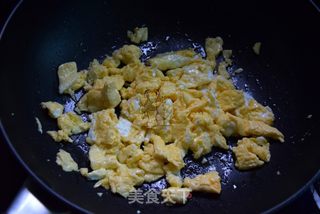 剁椒木耳炒鸡蛋的做法步骤:6