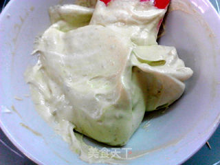 #鸡蛋美食# 纸杯牛油果戚风蛋糕的做法步骤:11