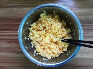 黄金炒饭的做法步骤:5
