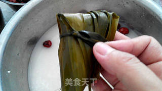 红枣粽子的做法步骤:11