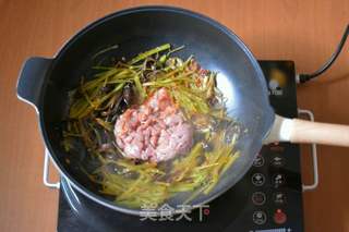鱼香肉丝的做法步骤:5