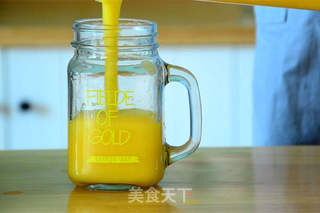 把你捧在手心的鲜姜橙汁的做法步骤:5