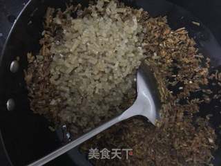 萝卜干包子的做法步骤:4