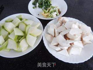 砂锅鸭掌煲的做法步骤:3