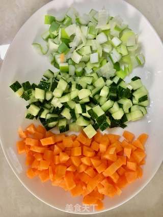 黄金蛋炒饭的做法步骤:2