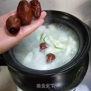 红枣萝卜排骨汤的做法步骤:7