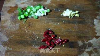 重庆乡宴江湖菜——椒麻木耳肉片的做法步骤:5