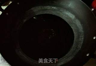 鸡蛋美食--酱香虎皮鸡蛋(乡宴江湖菜又名油爆蛋)的做法步骤:2