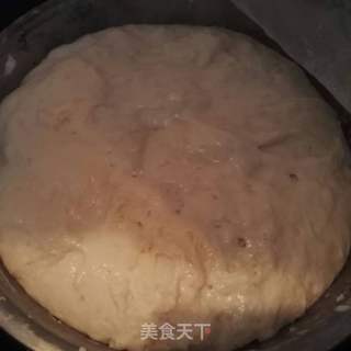 蒸酸菜包子的做法步骤：1